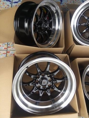 ด่วนล้อใหม่ CE28 ขอบ 15 กว้าง 8 ออฟ 0 ชุดละ 8900 บาท