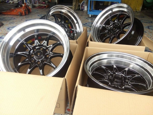 ด่วนล้อใหม่ CE28 ขอบ 15 กว้าง 8 ออฟ 0 ชุดละ 8900 บาท