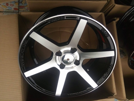 แม็กใหม่ ดำหน้าเงา ขอบ 15 กว้าง 7 ออฟ 30 ราคา 7500 บาท