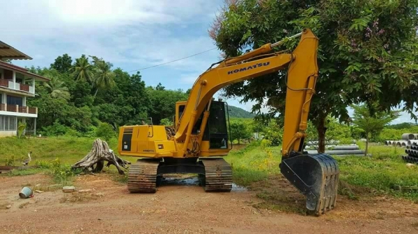 ขายรถแบคโฮ KOMATSU PC120-5 ระบบไฟเต็ม เอกสารอินวอย ราคา 450000 ขายรถแบคโฮ KOMATSU PC120-5 ระบบไฟเต็ม เอกสารอินวอย ราคา 450000