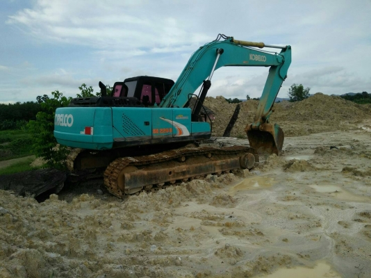 ขายรถแบคโฮ KOBELCO SK200-/// เอกสารเล่ม ระบบไฟตัด ราคา 600000 ขายรถแบคโฮ KOBELCO SK200-/// เอกสารเล่ม ระบบไฟตัด ราคา 600000