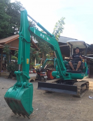 ขายรถแบคโฮKOMATSU PC30รุ่น7เก่านอกญี่ปุ่นเอกสารอินวอยนำเข้าไม่เคยใช้งานในไทยคับ