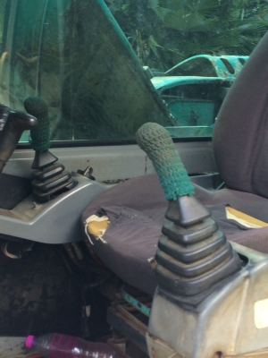 ขายรถแบคโฮ KOBELCO SK200-Vsuper ราคา 900000