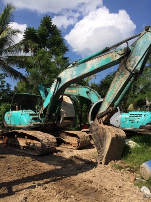 ขายรถแบคโฮ KOBELCO SK200-Vsuper ราคา 900000