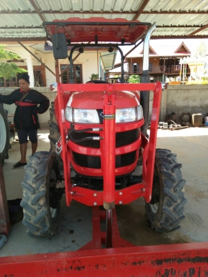 ยันม่า 39 แรง พร้อมใช้งาน   อุปกร ผานหน้าผานหลัง  รถใช้งานมาแล้ว 3 ปี   ช.ม น้อย  ขายราคา   295000  บาท  ดูรถที   วันทูคอล 0986683479 dtac 0991751349 สิทธิ์ คับ