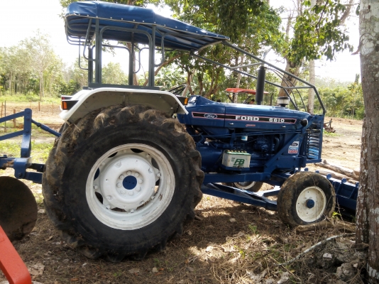ขายรถไถ FORD 6610 เพลาเดี่ยว เครื่องมือ 3 อย่าง ใบมีด 3 จาน 7 จาน ราคา 320000