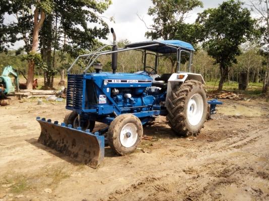 ขายรถไถ FORD 6610 เพลาเดี่ยว เครื่องมือ 3 อย่าง ใบมีด 3 จาน 7 จาน ราคา 320000