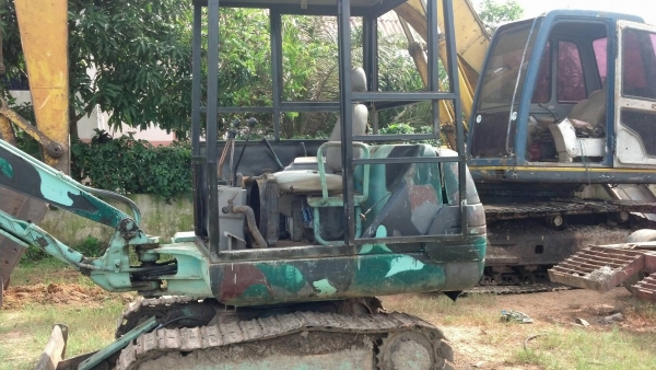 ขาย!! &gt;&gt;&gt; Komatsu พร้อมหางลาก &lt;&lt;&lt; เบอร์ติดต่อ 098-7155789