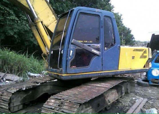 ขาย 350,000 KOBELCO sk 200-3 เล่มทะเบียน ไฟฟ้าตัด เครื่องดี ปั้มแรง ช่วงล่างอ่อนนิด ตามสภาพ รถอยู่ ห