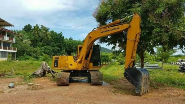 ขาย 495,000 KOMATSU pc 120-5 อินวอยท์ ไฟฟ้าตัด เครื่องดี ปั้มแรง ช่วงล่างแน่น (รถอยู่ นครศรีฯ) 090-772-3710 090-772-3708