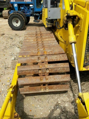 ขายKOMATSU D20PL-7  เก่าญี่ปุ่นแท้  สภาพสวย  แทรคใหญ่...คอนโทรลมือ  เดิมๆๆพร้อมใช้  โทร  089-3818694  ดวงนภา