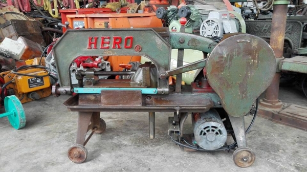 ** SOLD ** เลื่อยตัดเหล็ก HERO 14" รุ่นท้อปมีปั้มน้ำ ไฟบ้าน Hitachi 1/2 HP 220V อุปกรณ์ครบพร้อมใช้