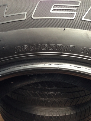 Bridgestone 265 65 r17 ปี14 3เส้น,ปี15 1เส้น ไม่ป่ะ ไม่กินข้าง แก้มไม่แตก ส่งได้ทุกจังหวัด T.061-9030026 Bridgestone 265 65 r17 ปี14 3เส้น,ปี15 1เส้น ไม่ป่ะ ไม่กินข้าง แก้มไม่แตก ส่งได้ทุกจังหวัด T.061-9030026