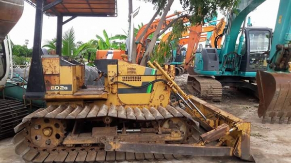 ขายMITSUBISHI  BD2G Z  เก่าญี่ปุ่นแท้..สภาพสวย  แทรค 70  1,XXXชั่วโมง  ลองระบบกันได้ทุกวัน  โทร  089-3818694  ดวงนภา