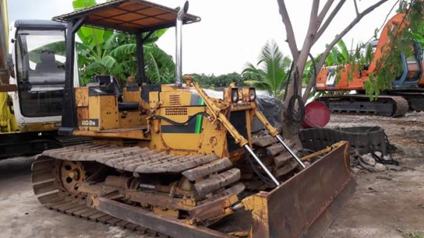 ขายMITSUBISHI  BD2G Z  เก่าญี่ปุ่นแท้..สภาพสวย  แทรค 70  1,XXXชั่วโมง  ลองระบบกันได้ทุกวัน  โทร  089-3818694  ดวงนภา