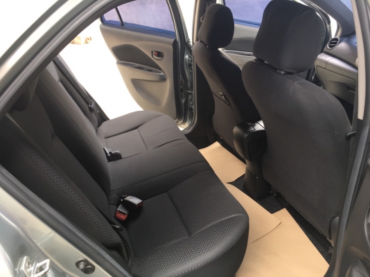 toyota vios 1.5j สีเทา ปี 2009 ไม่เคยดมแก๊ส สภาพพร้อมใช้งาน