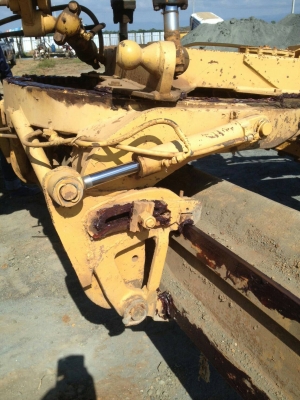 ขายรถเกรดKomatsu Gd376Hสภาพสวยพร้อมใช้ ติดต่อคุณอ๊อฟ พิจิตร086-737-9991