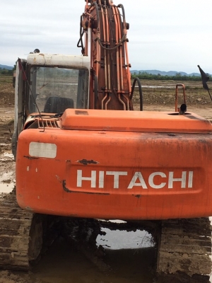 ขายHitachi Ex200-2Super สภาพสวยพร้อมใช้ ต่อคุณอ๊อฟพิจิตร086-737-9991