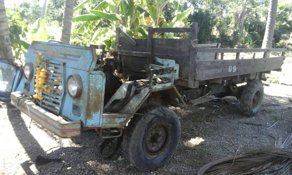 ขายโคลงอีแต๋นคัชซีแอลใหญ่ ไม่มีเครื่องกับเกียร์ขาย 20,000บาท 089-2095791