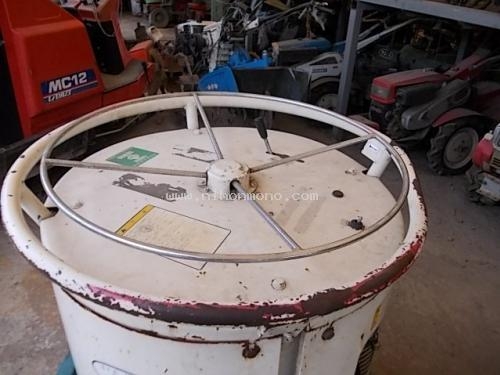 ราคาพิเศษ!! รถลาก  MIGHTY NTT100-32 ราคา 39,000 บาท รหัสสินค้า 80802586 ติดต่อ 081-828-3376  www.nihonmono.com