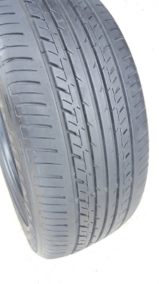 ขายยาง195/55/15 ปี 14/3เส้นปี13/1เส้น THUNDERER 4 เส้น