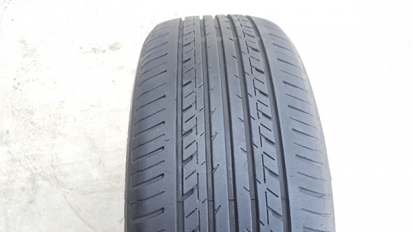 ขายยาง195/55/15 ปี 14/3เส้นปี13/1เส้น THUNDERER 4 เส้น