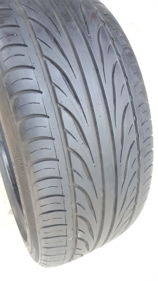 ขายยาง215/45/17 ปี 4013 THUNDERER 2 เส้น