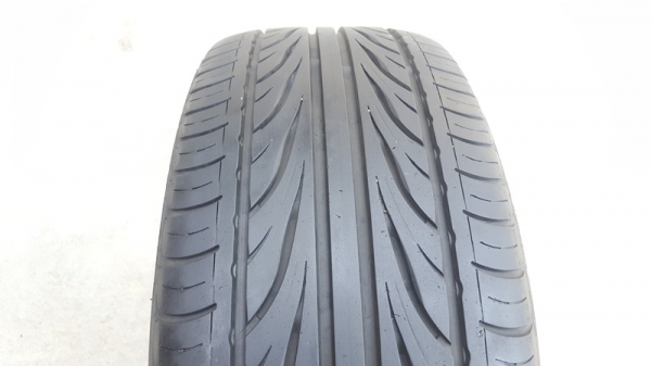 ขายยาง215/45/17 ปี 4013 THUNDERER 2 เส้น