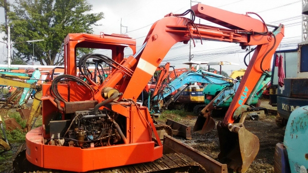 รถแม็คโค KOMATSU PC50UU เก่าไทยขายตามสภาพครับ รถใช้งานได้ มาชมมาลองรถได้ สนใจติดต่อสันต์ 092-2603737