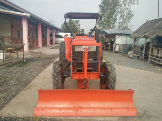 ขายรถไถคูโบต้า L4508 พร้อมใบมีด และผาน 5 เล่มทะเบียนพร้อม