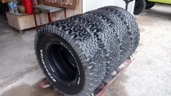 ... BF AT (USA.)  295-75-16  ปี 11 ดอกเต็มๆ นิ่มๆ ...