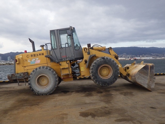 ขาย : รถตัก ยี่ห้อ : TCM รุ่น : L27