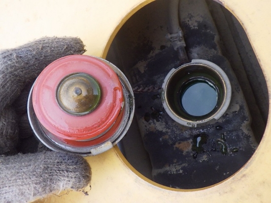 ขาย : รถตัก ยี่ห้อ : TCM รุ่น : L27