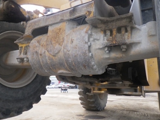 ขาย : รถตัก ยี่ห้อ : TCM รุ่น : L27