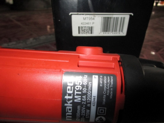 ขายหินเจียร์มาร์เทคMT954 (Maktec by Makita) ขนาด 4 นิ้วขายรวมราคาค่าจัดส่ง 1200 บาท ขายหินเจียร์มาร์เทคMT954 (Maktec by Makita) ขนาด 4 นิ้วขายรวมราคาค่าจัดส่ง 1200 บาท