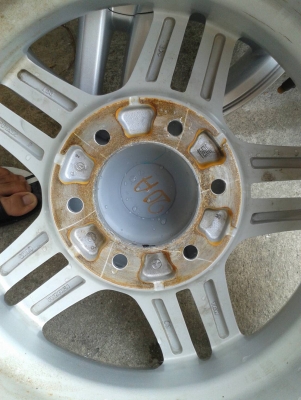 ล้ออีสุขอบ16นิ้ว6รู ชุดนี้ ราคา 5900 บาท ล้ออีสุขอบ16นิ้ว6รู ชุดนี้ ราคา 5900 บาท