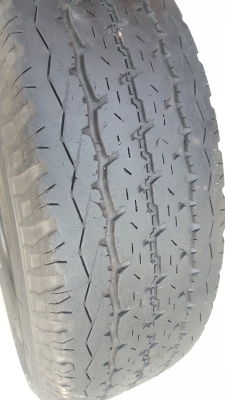 ขายยาง225/75/15 ปี 11 BRIDGESTONE R669  2 เส้น