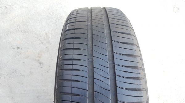 ขายยาง185/65/15 ปี 14 MICHERLIN XM2 4 เส้น