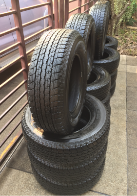 รอบนี้มาแค่ 4ชุดครับ ยาง Bridgestone 245 70 16 ปี16 ดอกเต็ม เนื้อนิ่ม ใช้ยาว ราคาไม่แพง รอบนี้มาแค่ 4ชุดครับ ยาง Bridgestone 245 70 16 ปี16 ดอกเต็ม เนื้อนิ่ม ใช้ยาว ราคาไม่แพง