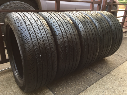 ยาง Continental 245 50 18 ปี16 ดอกเต็ม เนื้อนิ่ม ใช้กันยาว ราคาไม่แพง