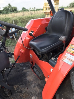 ขายรถไถคูโบต้า L4508Di พร้อมดันหน้า สภาพเดิมเล่มทะเบียนพร้อมโอน