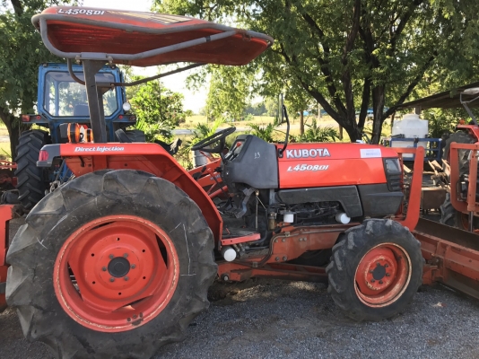 ขายคูโบต้าL4508Di อุปกรณ์ดันหน้า+ผานพรวนใบ24 เล่มทะเบียนพร้อมโอนคับ