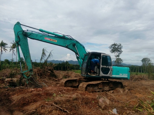 ขาย KOBELCO SK 210 NLC-6 YQ 07(รถนำเข้า ) เล่มทะเบียน ราคา 1,200,000 บาท ขาย KOBELCO SK 210 NLC-6 YQ 07(รถนำเข้า ) เล่มทะเบียน ราคา 1,200,000 บาท