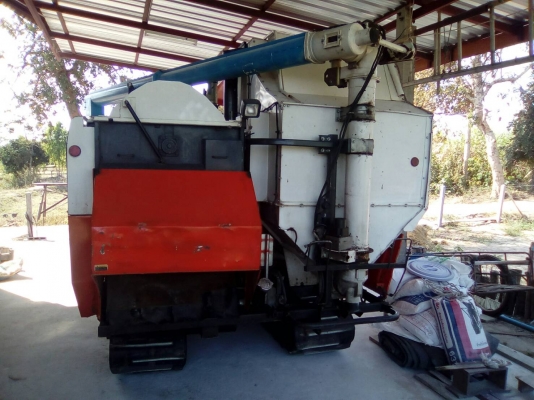 ด่วนรถเกี่ยวข้าวอุ้ม คูโบต้า 95 พลัส พร้อมเทเลอร์ใหญ่ ด่วนรถเกี่ยวข้าวอุ้ม คูโบต้า 95 พลัส พร้อมเทเลอร์ใหญ่