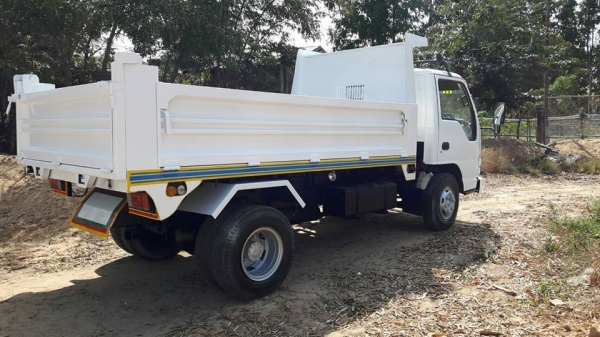 ขาย6ล้อดัมพ์ISUZU NPR130ปี49 กระบะ5คิว สามมิตรลอนนอน แชชซีสวยเดิม เครื่องแน่น ทะเบียนครบ 4HG1 ขาย6ล้อดัมพ์ISUZU NPR130ปี49 กระบะ5คิว สามมิตรลอนนอน แชชซีสวยเดิม เครื่องแน่น ทะเบียนครบ 4HG1