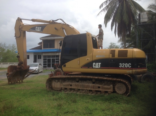 CAT 320C