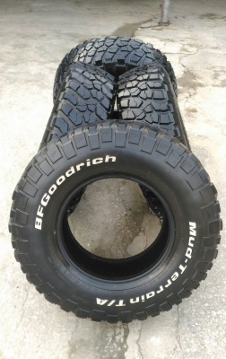 ขายาง BF KM2 265/75/16