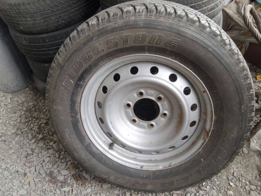 ล้อพร้อมยางถูกๆ