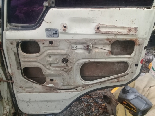 ขายหัวเก๋ง hino sumo227 ราคา 18000 บาท 0834475799 ขายหัวเก๋ง hino sumo227 ราคา 18000 บาท 0834475799