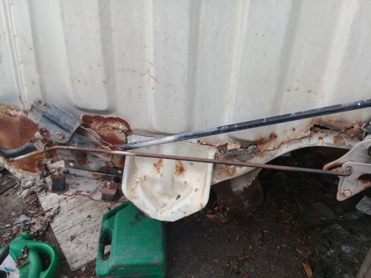 ขายหัวเก๋ง hino sumo227 ราคา 18000 บาท 0834475799 ขายหัวเก๋ง hino sumo227 ราคา 18000 บาท 0834475799